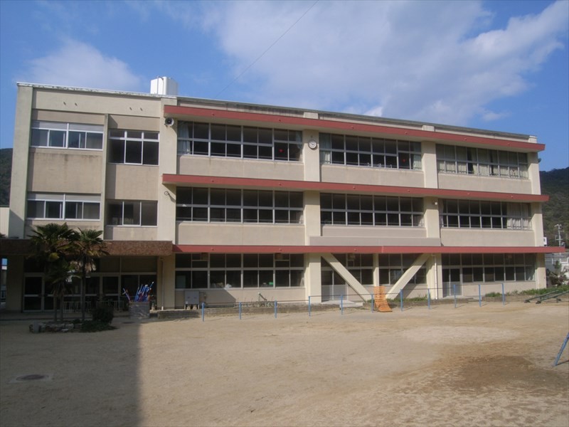 白崎小学校屋体改築・東館