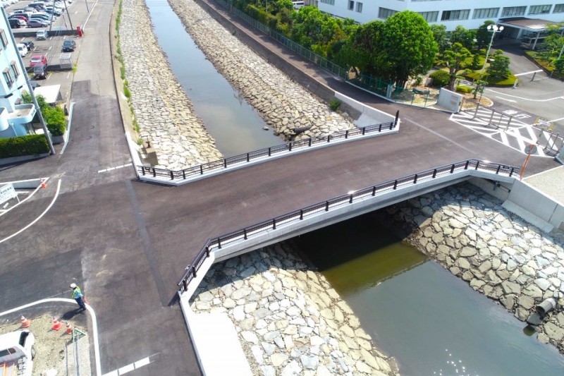 花王橋架替工事